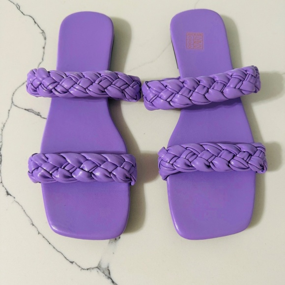 LOL-A Braided Flat Sandals - Picture 3 of 5